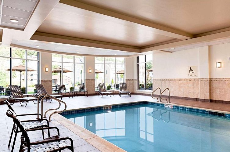 Hilton Garden Inn Boston Logan Airport