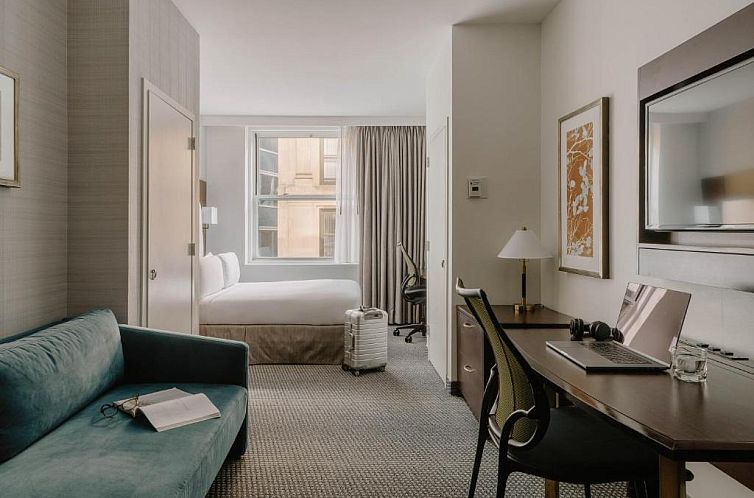 Club Quarters Hotel in Boston