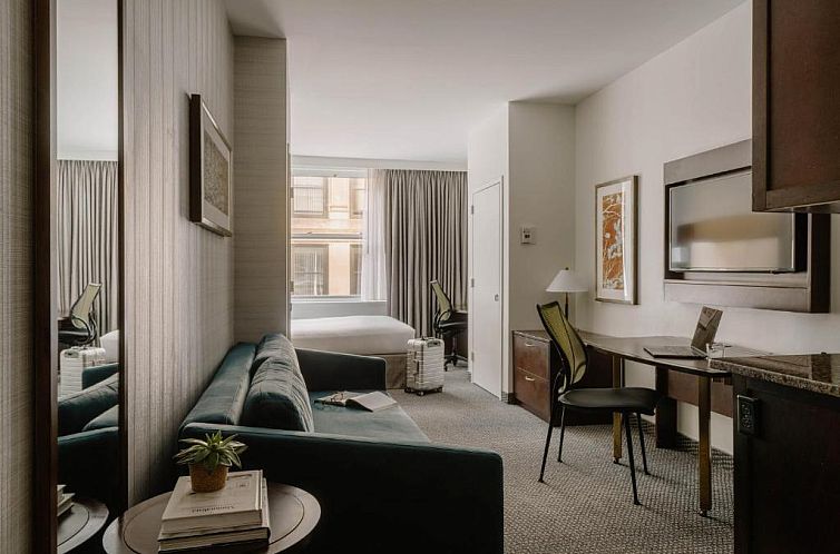 Club Quarters Hotel in Boston