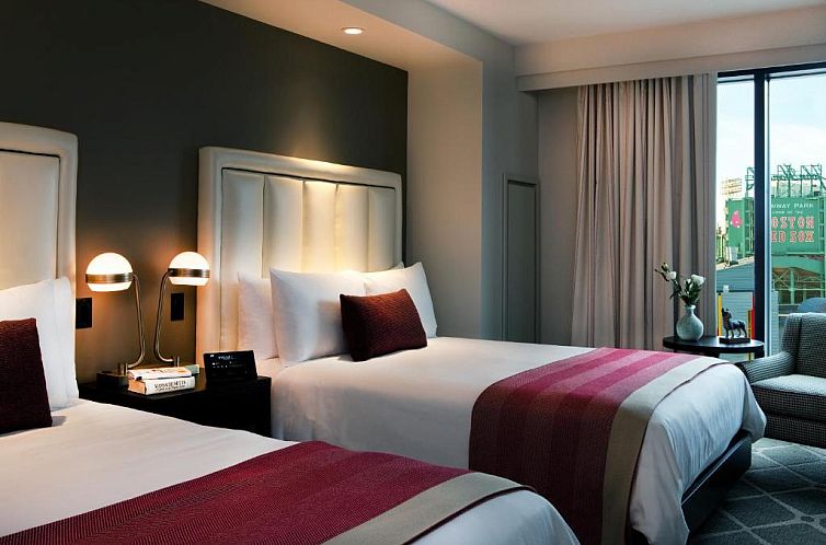 Boston Hotel Commonwealth