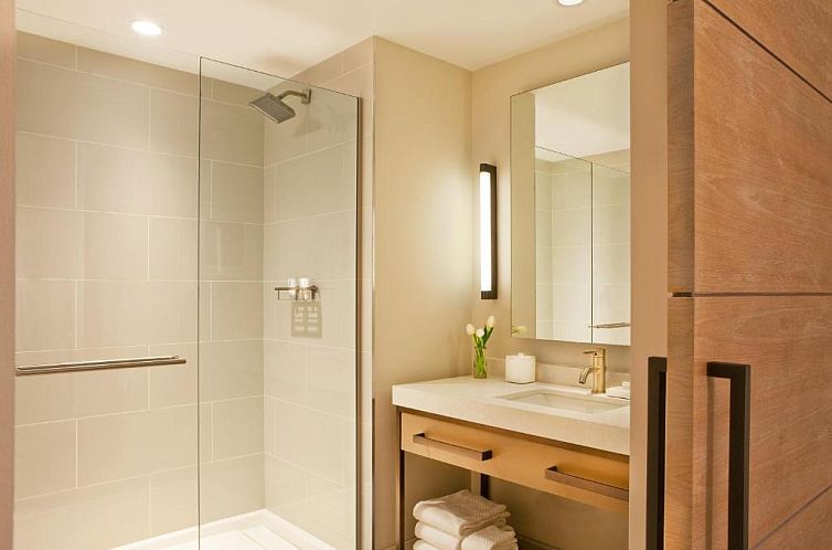 Boston Hotel Commonwealth