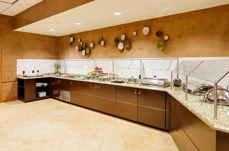 Courtyard by Marriott Boston Logan Airport