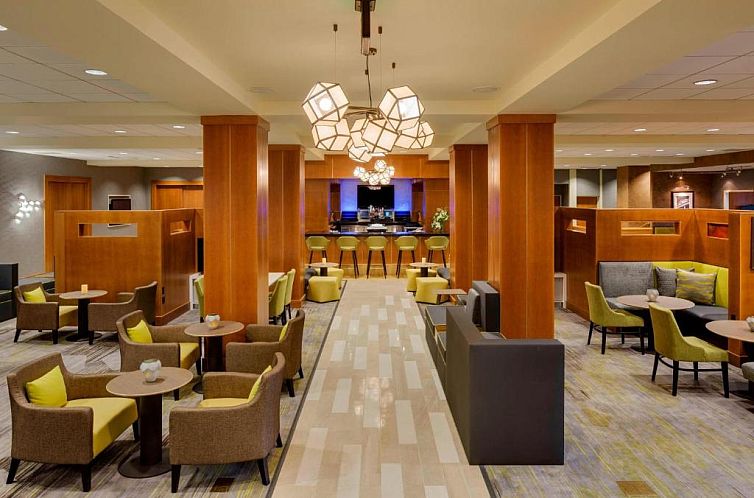 Courtyard by Marriott Boston Logan Airport