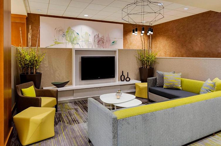 Courtyard by Marriott Boston Logan Airport