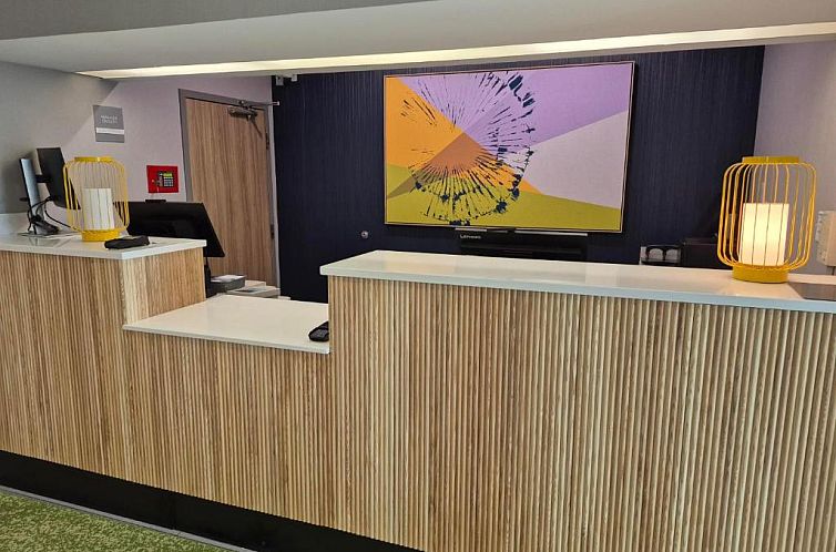 Fairfield Inn & Suites Lancaster