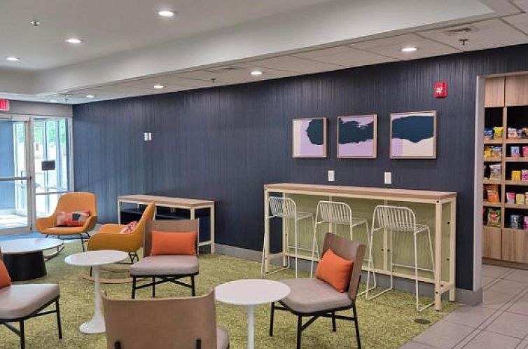 Fairfield Inn & Suites Lancaster