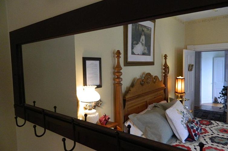 EJ Bowman House Bed & Breakfast