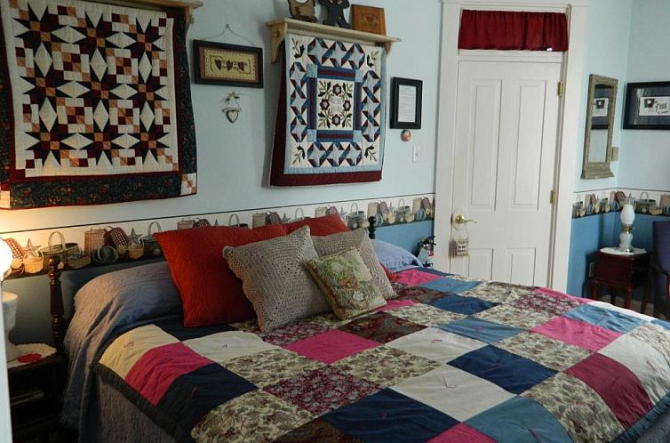 EJ Bowman House Bed & Breakfast