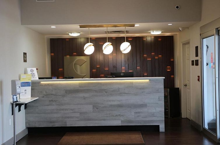 Comfort Suites Clearwater - Dunedin