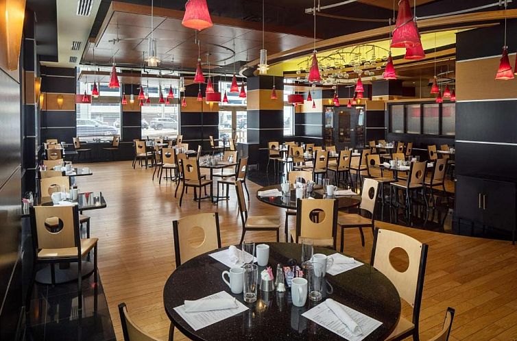 DoubleTree Suites by Hilton Detroit Downtown - Fort Shelby