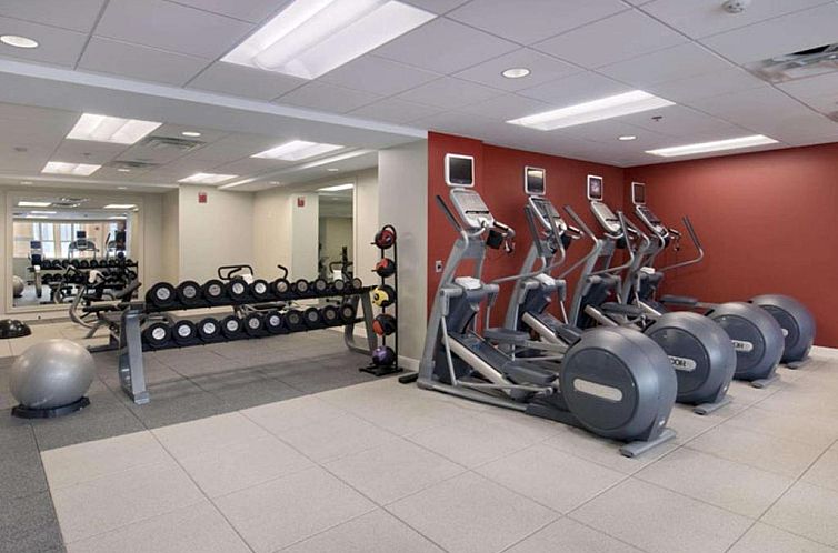 DoubleTree Suites by Hilton Detroit Downtown - Fort Shelby