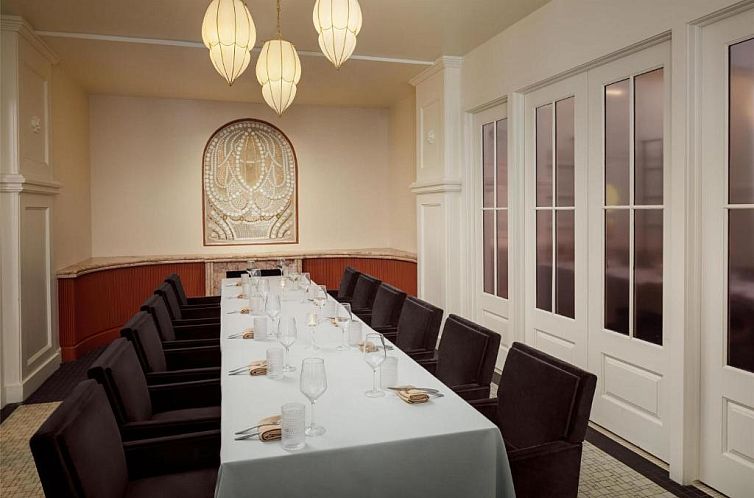 The Skirvin Hilton Oklahoma City