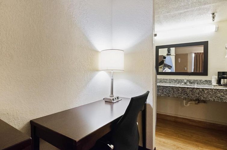 Red Roof Inn Oklahoma City Airport