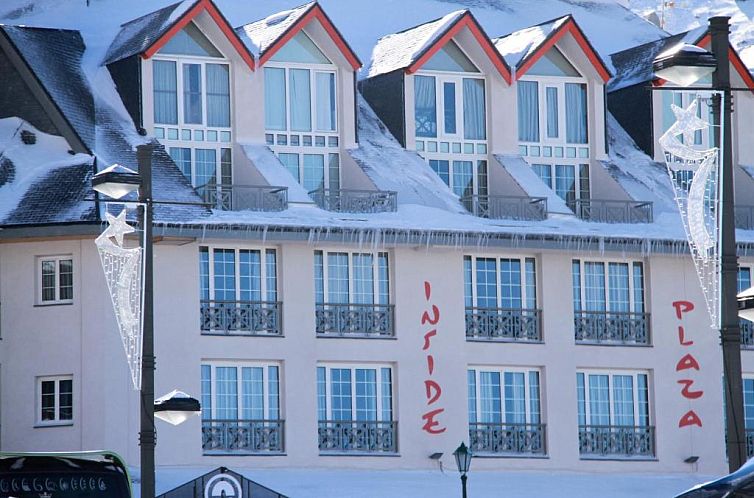 Inside Plaza Sierra Nevada