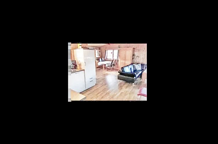 Vakantiehuis Blockhaus mit Sauna direkt am See