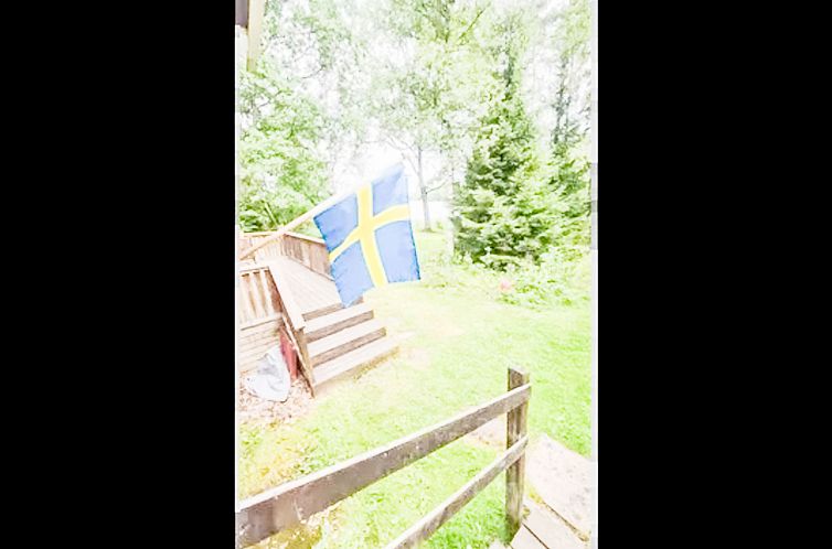 Vakantiehuis Blockhaus mit Sauna direkt am See