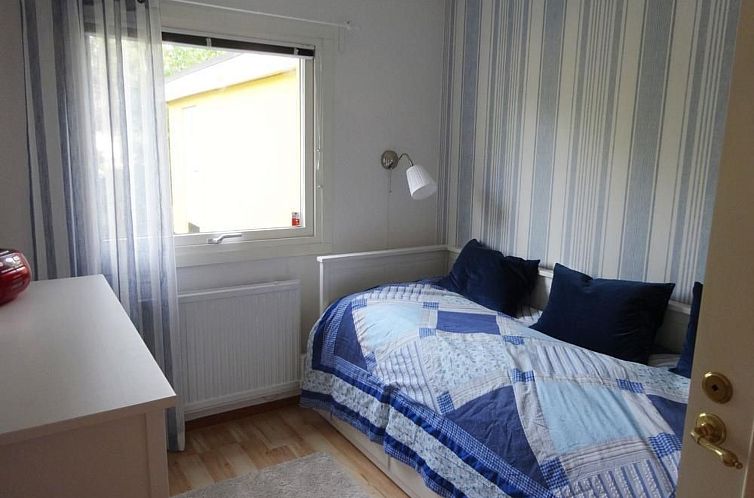 Vakantiehuis Modernes Haus in der Nähe von Strand und Golf 