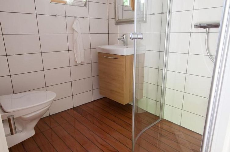 Vakantiehuis direkt am See gelegen