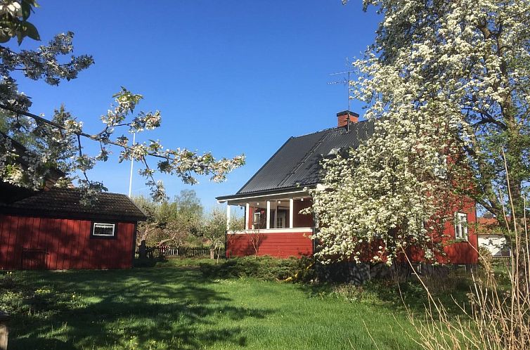Vakantiehuis Buntes Schwedenhaus Lillebror