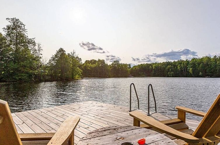 Vakantiehuis Hjorted am Seeufer