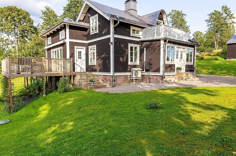 Vakantiehuis Hjorted am Seeufer