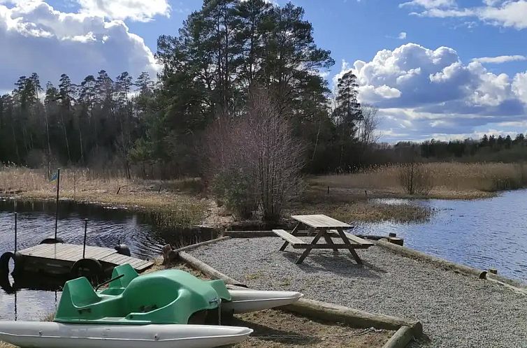 Stuga Trehörnasjön,sauna en trapboot