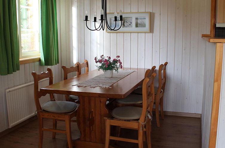 Vakantiehuis Rustikales Landhaus Orre - mit Terrasse