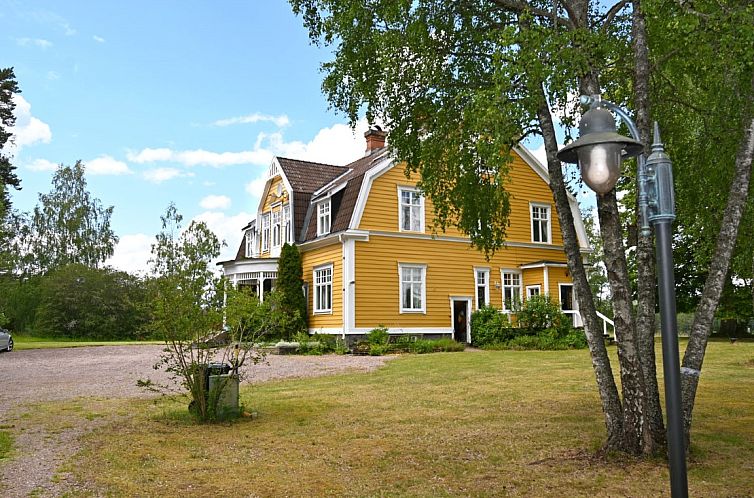 Vrijstaande woning in Hjältevad