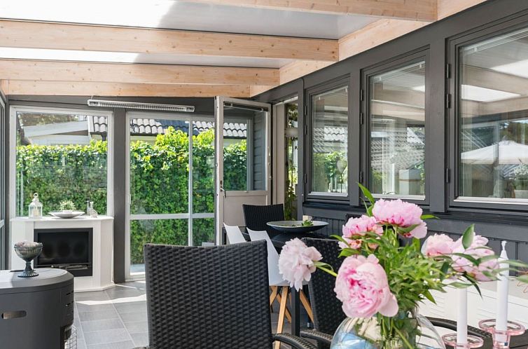 Vakantiehuis "Paradisvägen" direkt am Strand