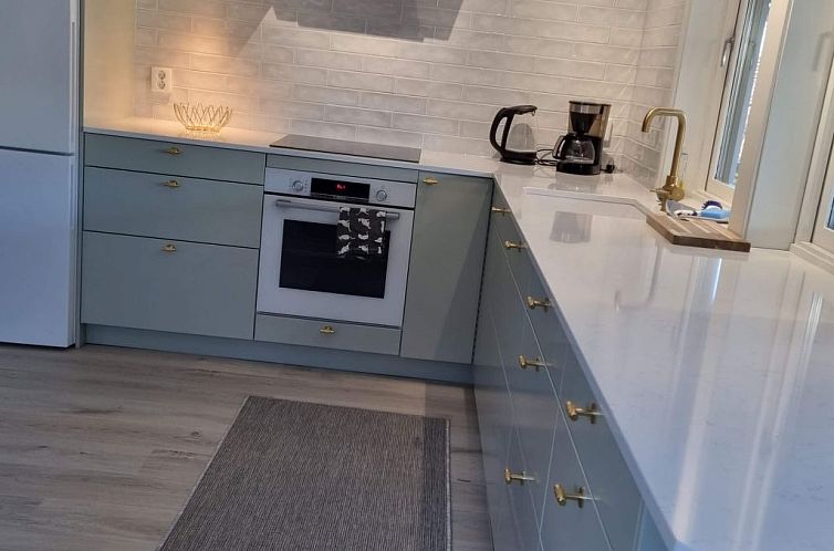 Vakantiehuis "Paradisvägen" direkt am Strand