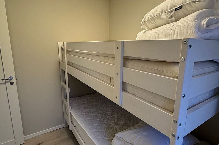 Vakantiehuis "Paradisvägen" direkt am Strand