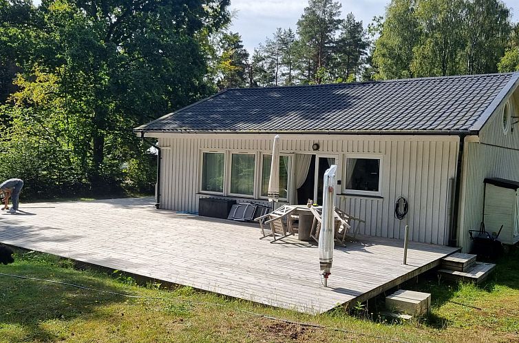 Vakantiehuis mit Terrasse, Grill und Garten