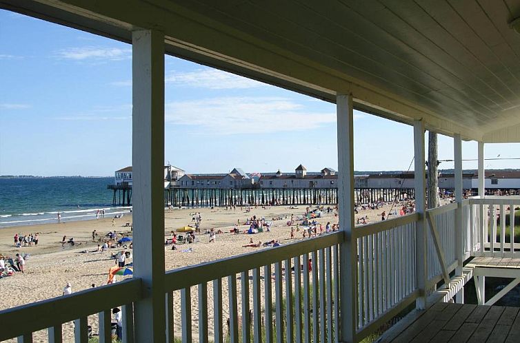 Copley LaReine Motel