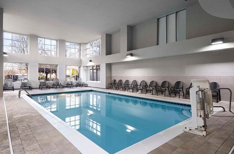 Homewood Suites Columbus - Airport