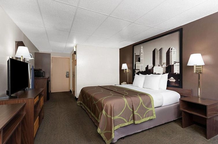 Super 8 by Wyndham Columbus