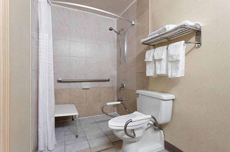 Super 8 by Wyndham Columbus