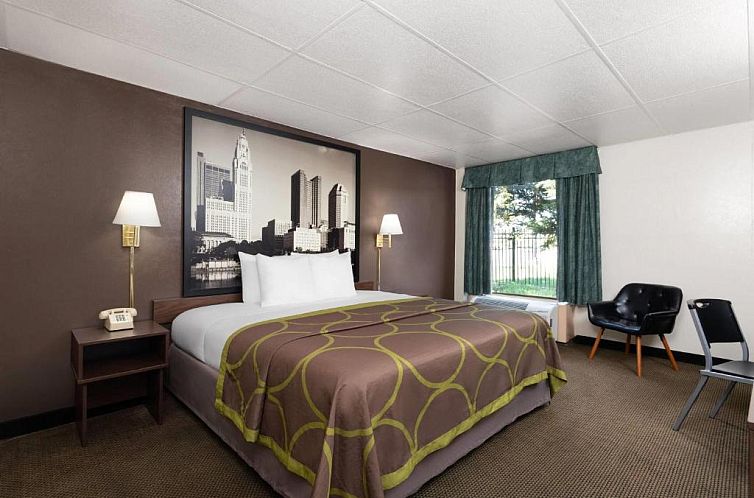 Super 8 by Wyndham Columbus