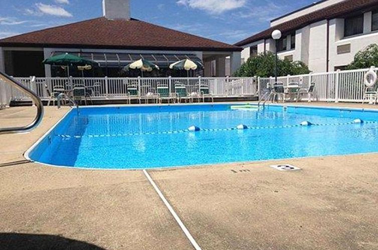 Quality Inn New Columbia-Lewisburg
