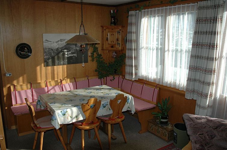 Appartement Bärgchutzli 1. Stock