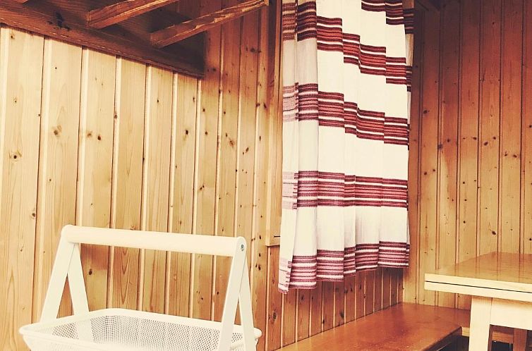 Appartement Haus "Nyfeler" Obergeschoss 4-Bettwohnung