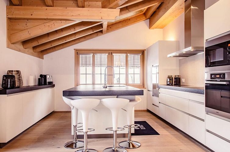 Vakantiehuis Chalet La Gioventu mit Spa-Bereich
