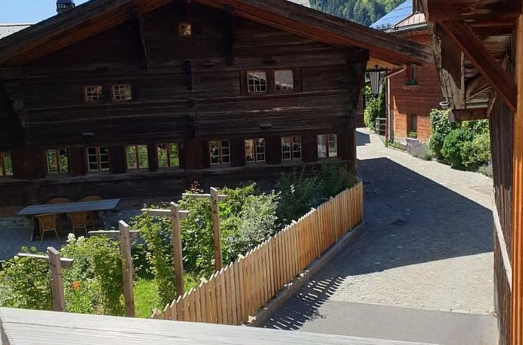 Appartement Familienchalet in Saanen – Gstaad