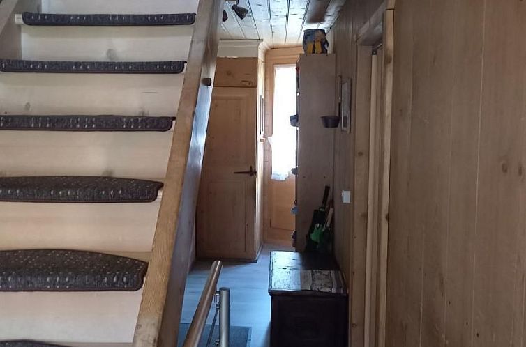 Appartement Familienchalet in Saanen – Gstaad