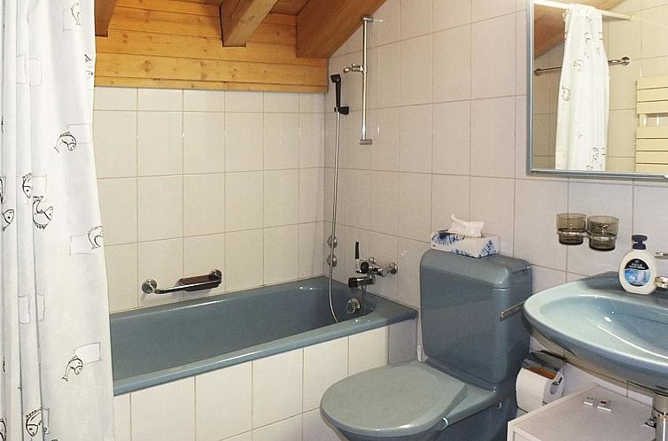 Appartement Dorfstrasse 53a / 2