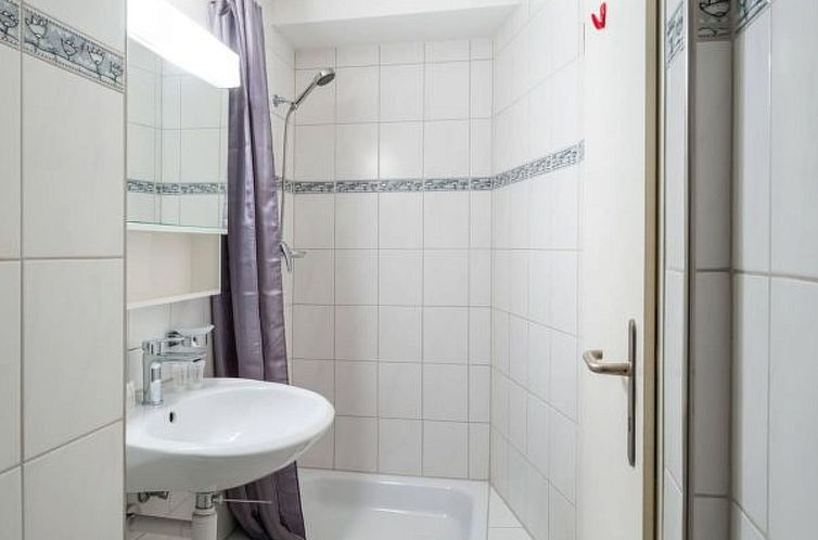 Appartement ZH Doerfli 3 - HITrental Apartment