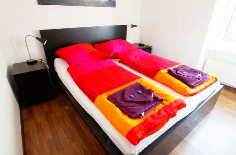 Appartement ZH Blueberry l - Oerlikon HITrental Apartment