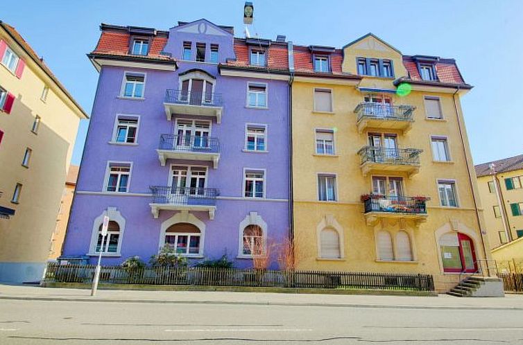 Appartement ZH Cranberry lV - Oerlikon HITrental Apartment