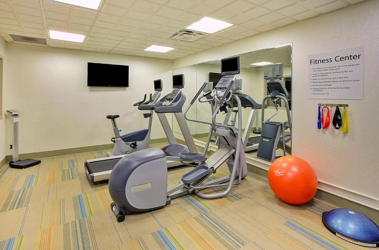 Holiday Inn Express Hotel & Suites Fort Wayne, an IHG Hotel