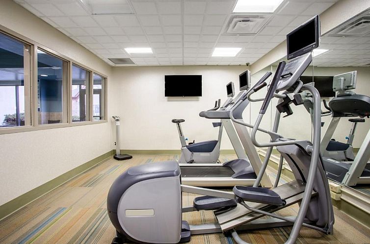Holiday Inn Express Hotel & Suites Fort Wayne, an IHG Hotel