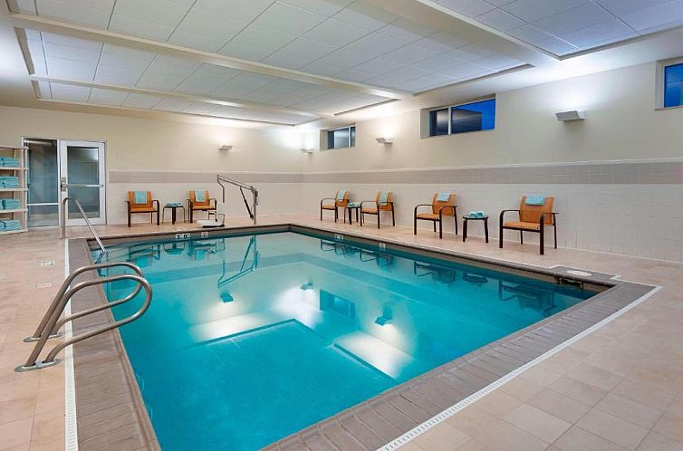 Courtyard Fort Wayne Downtown at Grand Wayne Convention Cent